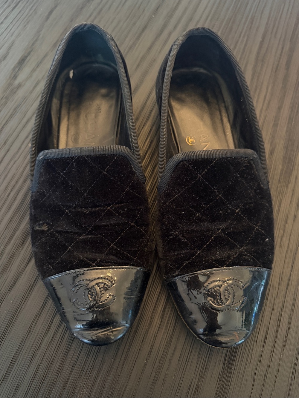 CHANEL Quilted Velvet Slip-On Loafers CC Logo Metallic Cap Toe Size 37